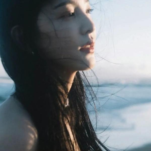 黑湖妖异